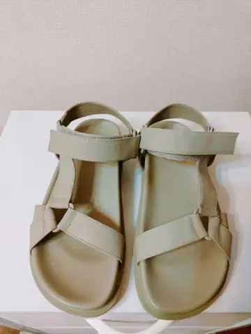 ZARA 자라 스포츠 샌들 모스그린