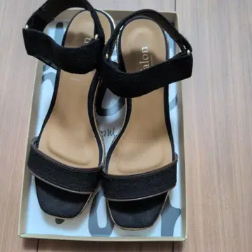 웨지 샌들