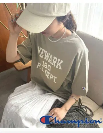 새상품 완판 JOURNAL STANDARD 레리움 챔피온 티셔츠