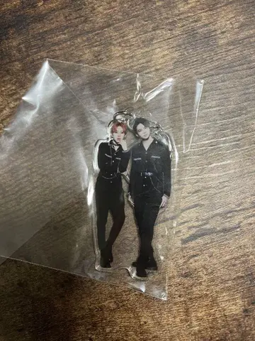 원엔 페어 아크링 키링