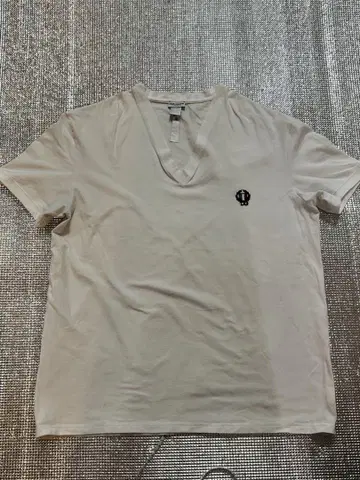 DG V넥 티셔츠 화이트