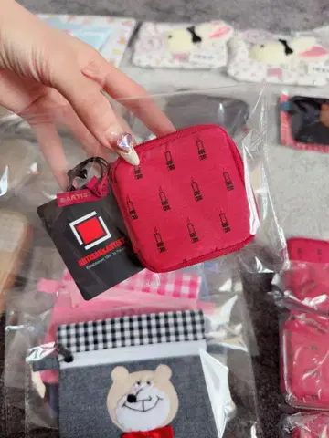완판템 반지 홀더가 포함된 주얼리 파우치 바리안트 루즈