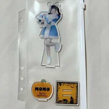 너에게, 두근거리는 마음. 우사기 모모 아크릴 스탠드