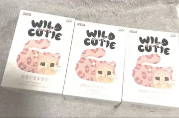 POPMART CRYBABY Wild but Cutie 봉제 인형