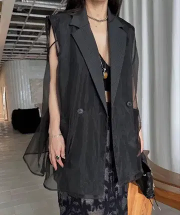 아메리 미디어 시어 도킹 레이디 라이크 베스트
