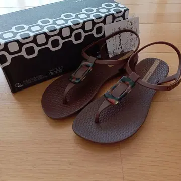 새상품 Ipanema 샌들 브라운 비치 샌들