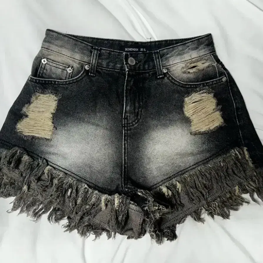 【BOHEMIAN SEOUL】BOHEMSEO 24VER. DAMAGE WASHING SHORTS 4TH] 24VER. DAMAGE WASHING SHORTS, GRAY - bohemseo