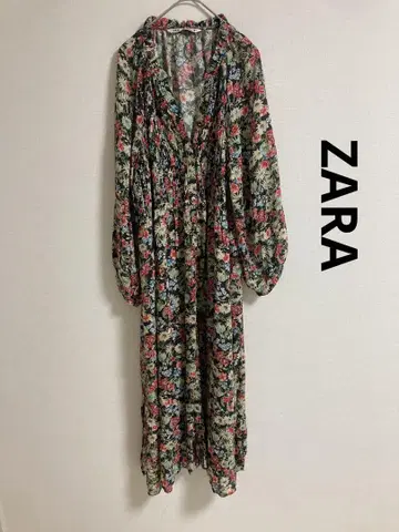 새상품급 ZARA 꽃무늬 롱 원피스 개더 스키퍼 프론트 오픈 루즈핏
