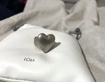 LON 하트 모양 실버 반지