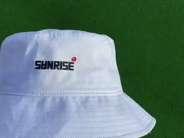 선라이즈 SANRISE 버킷햇 화이트