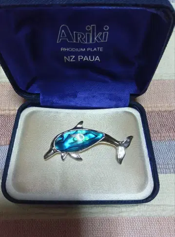 Ariki 돌고래 브로치 NZ 파우아