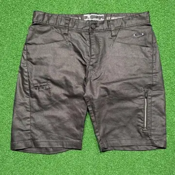 Oakley 블랙 숏 팬츠 사이즈 34