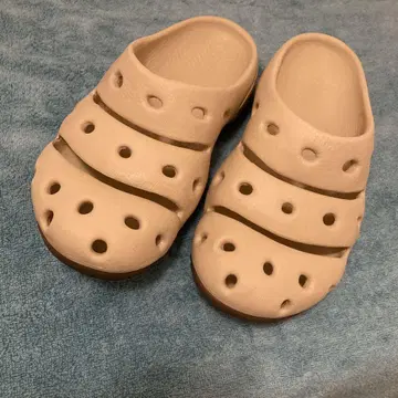 keen 샌들 요기