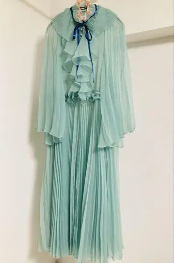 FACETASM 택 포함