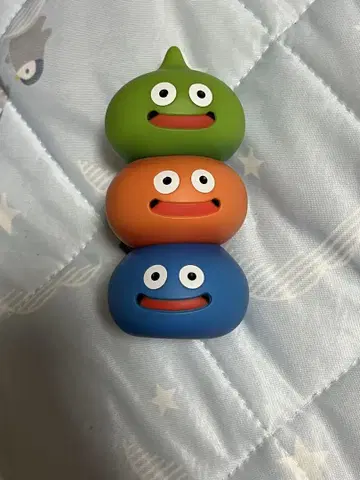 드래곤 퀘스트 슬라임 타워 피규어 슬라임 저금통 2개.