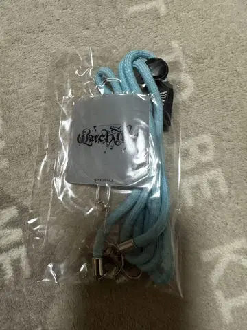 YOASOBI Watch me! 라쿠텐 북스 스마트폰 숄더만