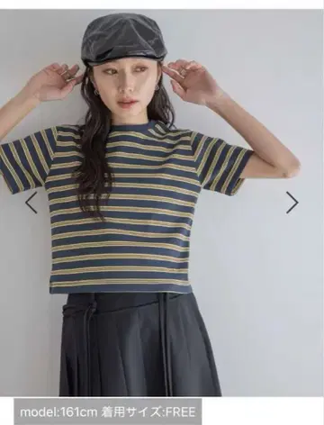 레트로 보더 치비 TEE 네이비 지나시스