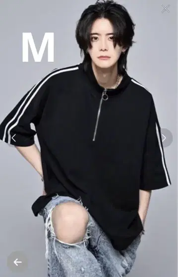 ADRER 하프 지퍼 M 사이즈