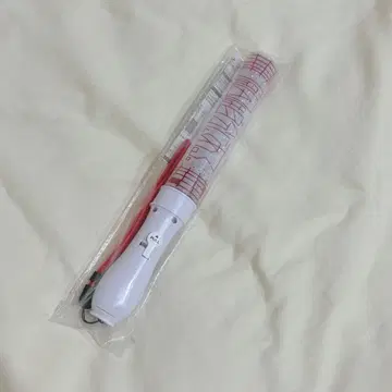 원인은 나에게 있다. 무토 준 빨간색 단색 응원봉 ver.2