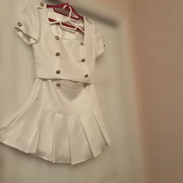 an 화이트 셋업 미니 드레스