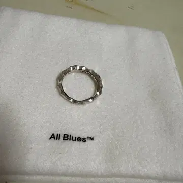 All Blues 올 블루스 snake ring