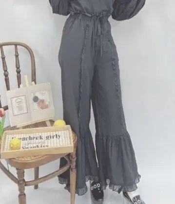 Swankiss 스완키스 프릴 쉬폰 바지 블랙 리본