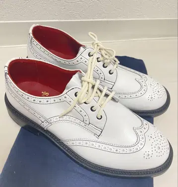 Trickers 트리커스 화이트 화이트 윙 칩