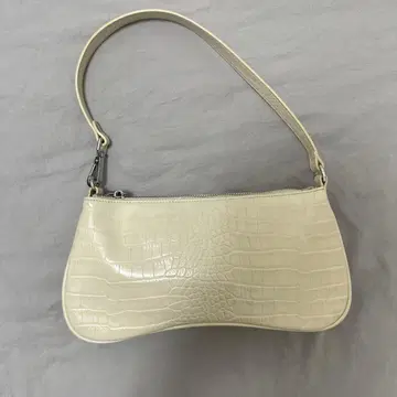 JWPEI 아이보리 숄더백