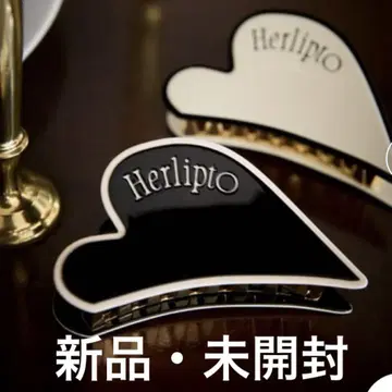 새상품 herlipto Bicolor Heart Hair Clip 블랙