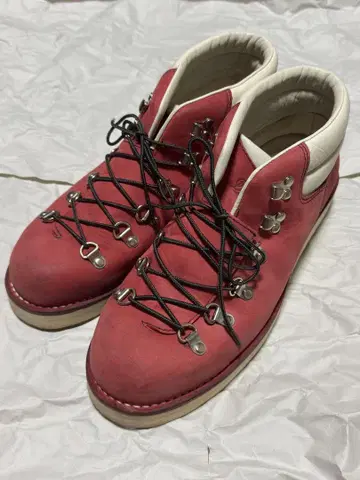 Danner 다너 마운틴 리지 미드 크리스티 D4026