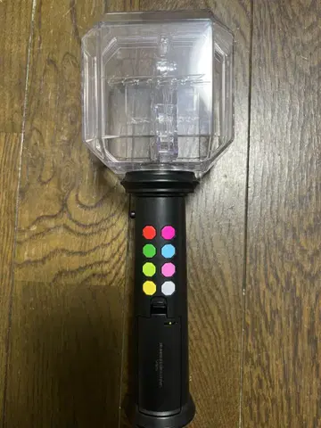 FAM 응원봉 컬러 버튼 포함