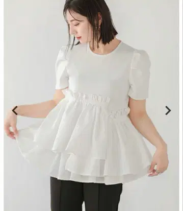 fitmore 아지메 페플럼 자카드 상의