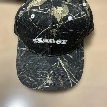 XLARGE 카모플라쥬 캡 원사이즈