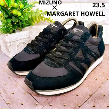 MIZUNO MARGARETHOWELL 콜라보 스니커즈 한정품 23.5
