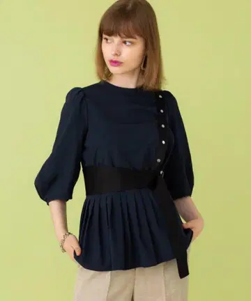 하네스 블라우스 블랙