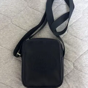 라코스테 블랙 가죽 숄더백