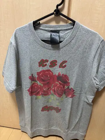 KSL 장미 프린트 티셔츠 M