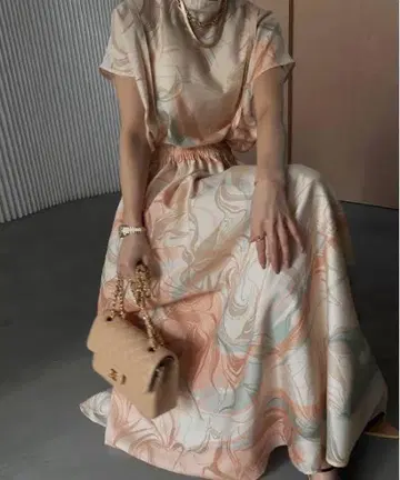 MEDI MANON SET UP DRESS 코랄 핑크 S 사이즈