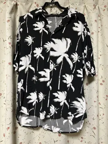 Bershka 반팔 셔츠 L
