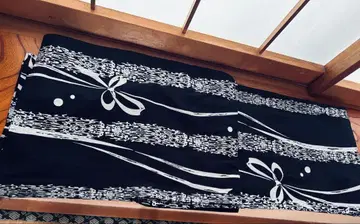 리본 무늬 유카타