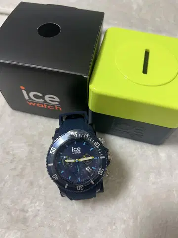 아이스 워치 Ice watch 블루 라임 시계 미사용 새상품 가격 인하!