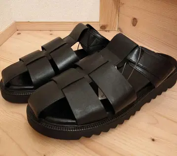 지유 가죽 샌들 28cm