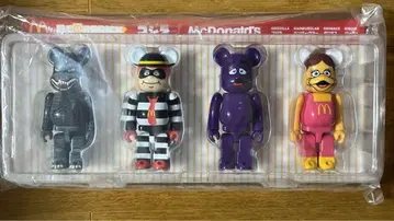 BE@RBRICK 맥 고질라 vs 맥도날드 베어브릭