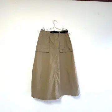 THE NORTH FACE 베이지 롱 기장 스커트
