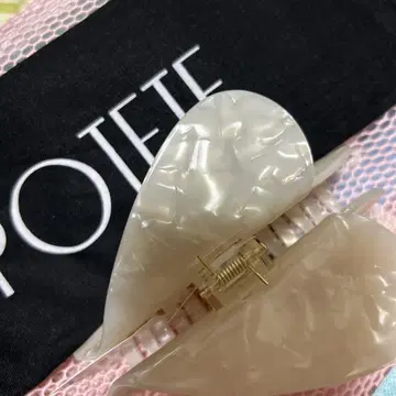 POTETE 포테테 빅 하트 클립 화이트 블랙 복조리 포함.