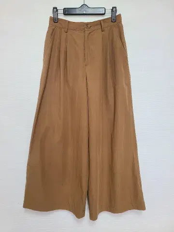 비어즐리 BEARDSLEY 턱 와이드 팬츠 카멜