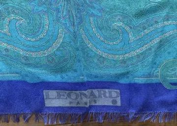 LEONARD 페이즐리 무늬 스톨