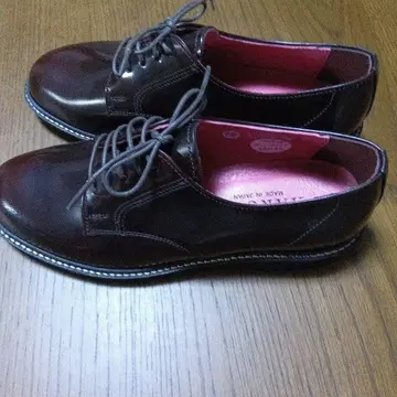 HARUTA 다크 브라운 레이스업 슈즈