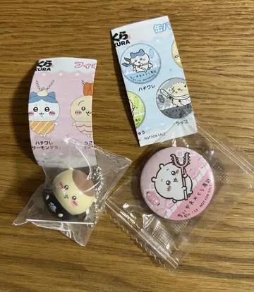 치이카와 쿠라스시 벳쿠라폰 피규어와 캔뱃지 2종 세트