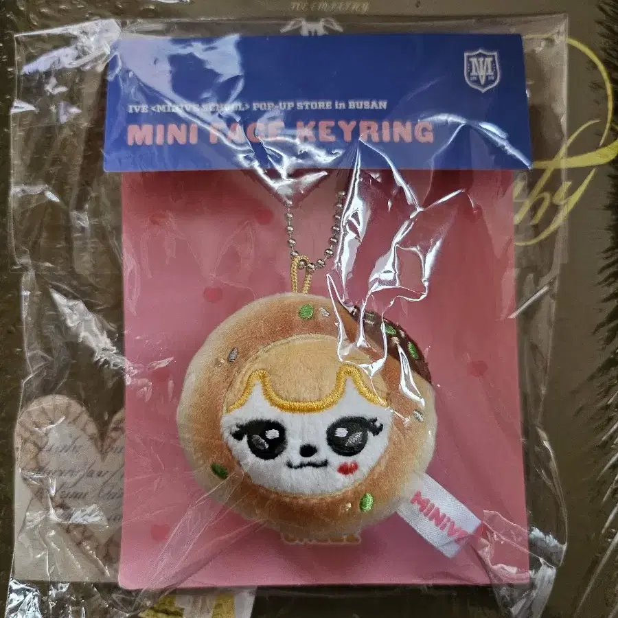 CHERRY minive 釜山 busan popup ポップアップ ive minive popup cherry チェリー エコバッグ エコバック